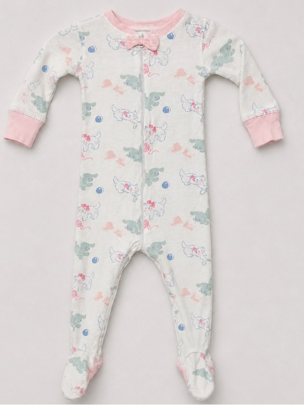 The Beaufort Bonnet Company Noelle's Night Night zippie puppy and kitten print